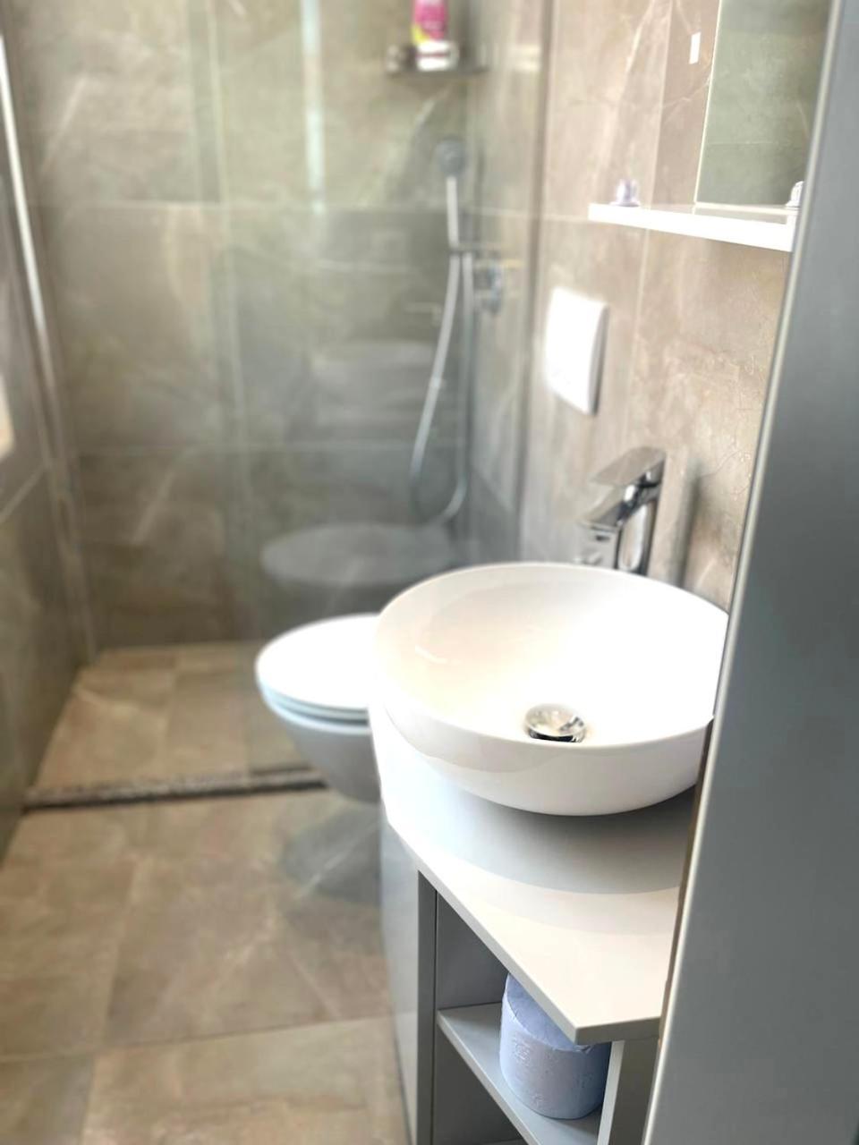 Alb Apartments 티라나 외부 사진